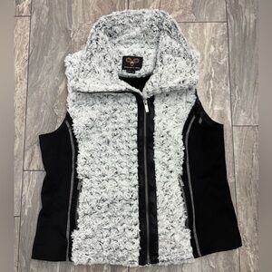 Wooly Bully Women's Black and Gray Fleece Vest